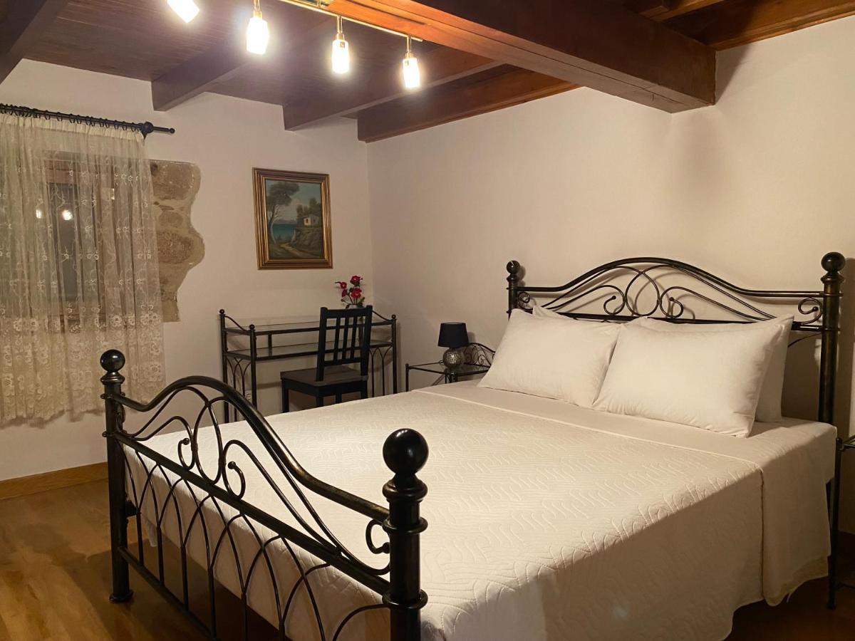 Pegasus House Ξενοδοχείο Corinth Εξωτερικό φωτογραφία